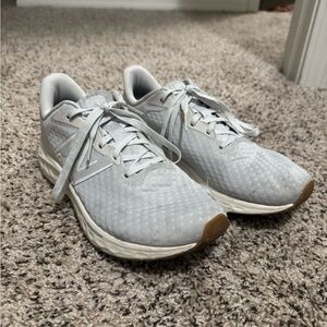 Women’s New Balances